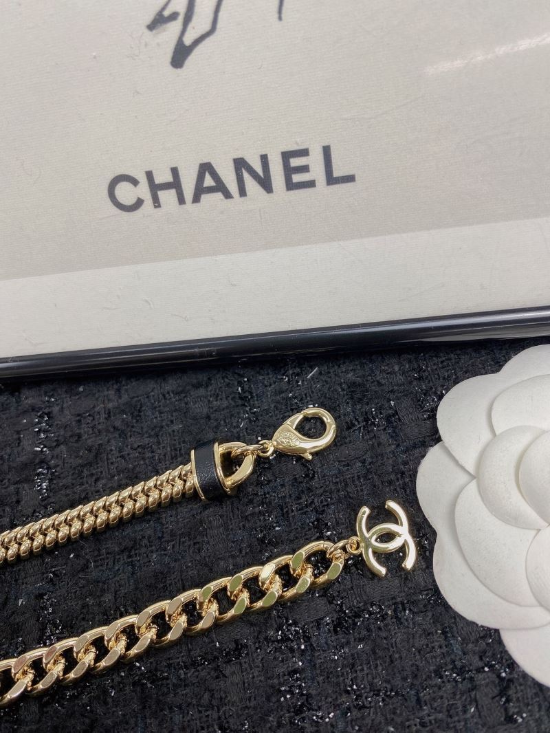 Unclassified Brand Necklaces